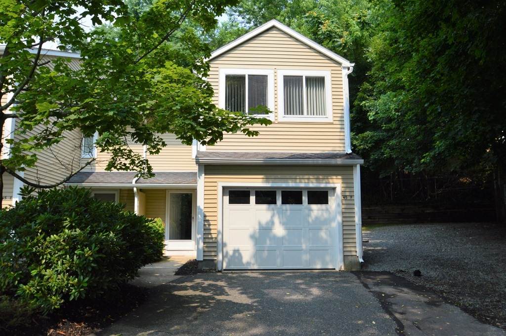 45 Curtis Ave - Photo 1
