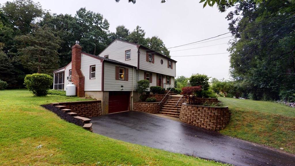 120 Elm Street - Photo 1
