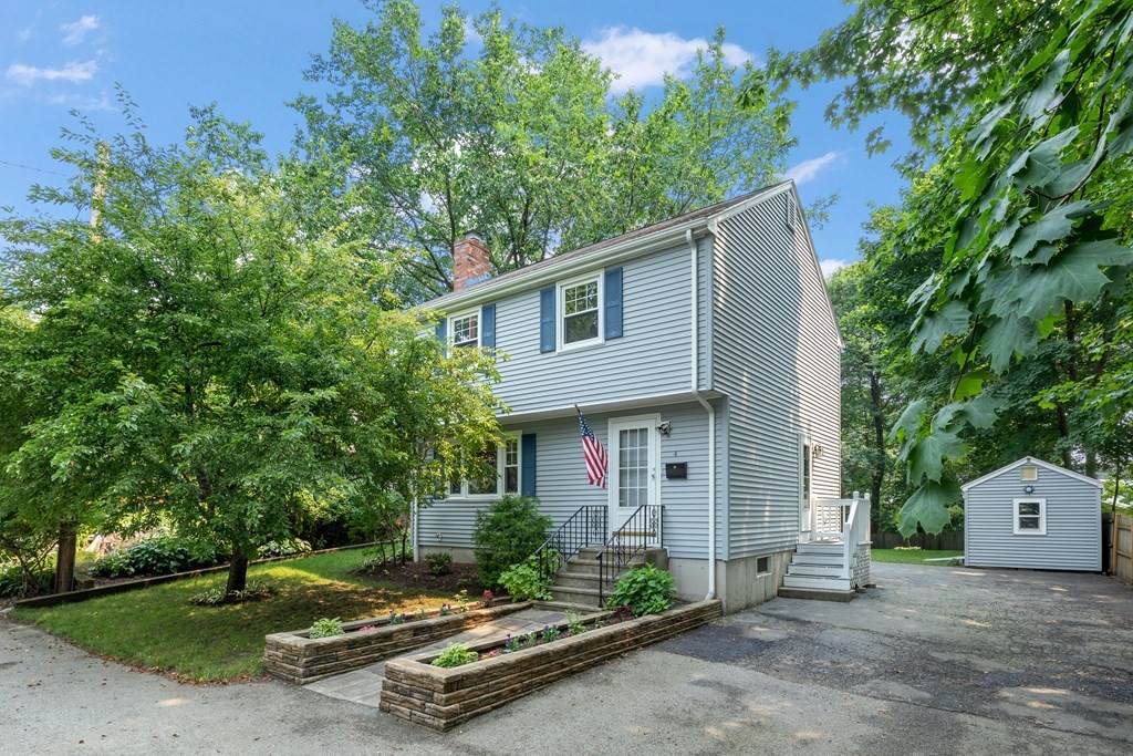 4 Phillips Ln - Photo 1