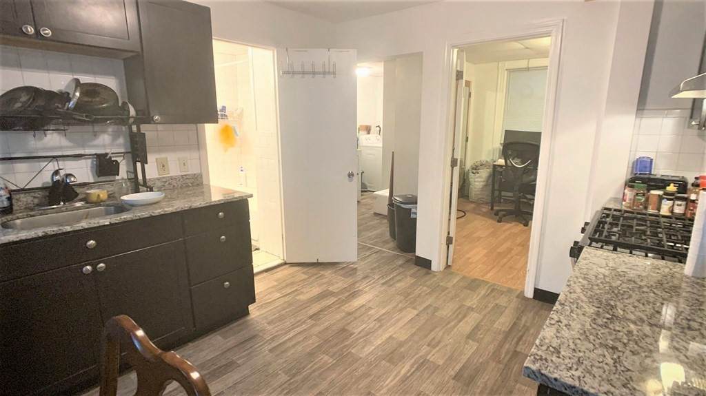 103 Leyden St - Photo 1