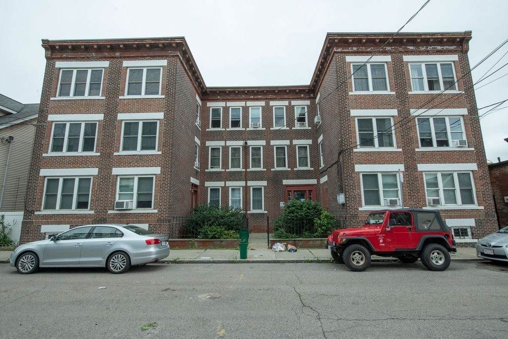 7 Saybrook Street - Photo 1