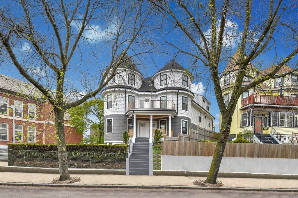 682 Blue Hill Ave - Photo 1