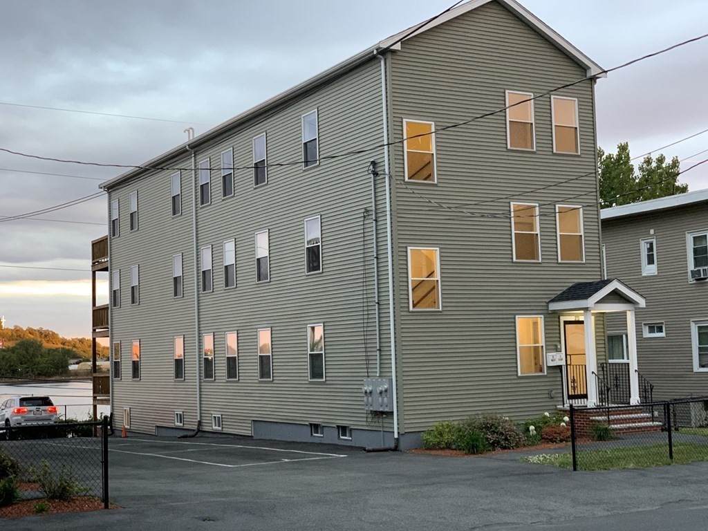 373 Crescent Ave - Photo 1