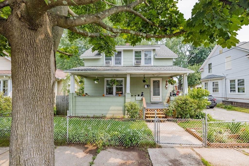 27 Denver St - Photo 1