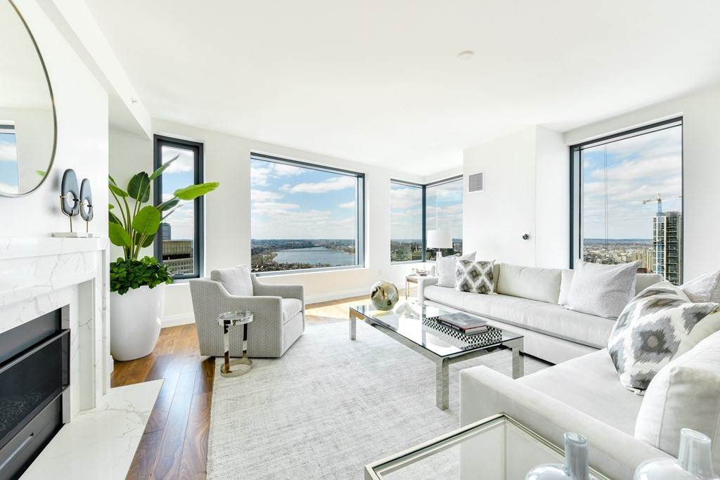 110 Sudbury Street - Photo 1