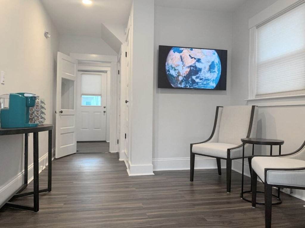 4 Franklin Commons - Photo 1