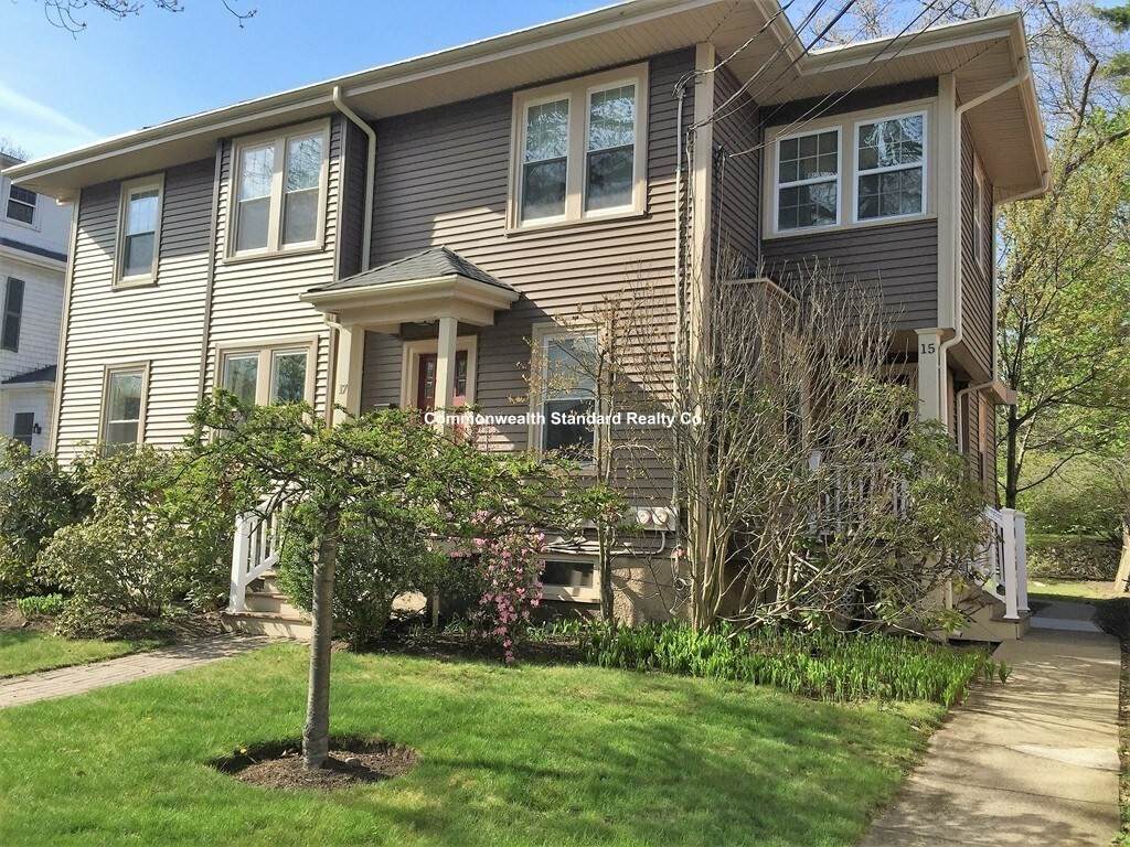 15 Hillside - Photo 1