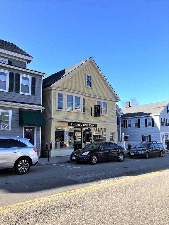 95 Commonwealth Ave - Photo 1