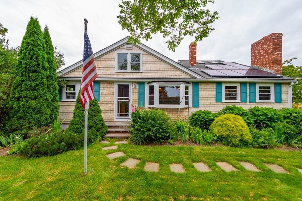 249 West Tisbury Rd - Photo 1