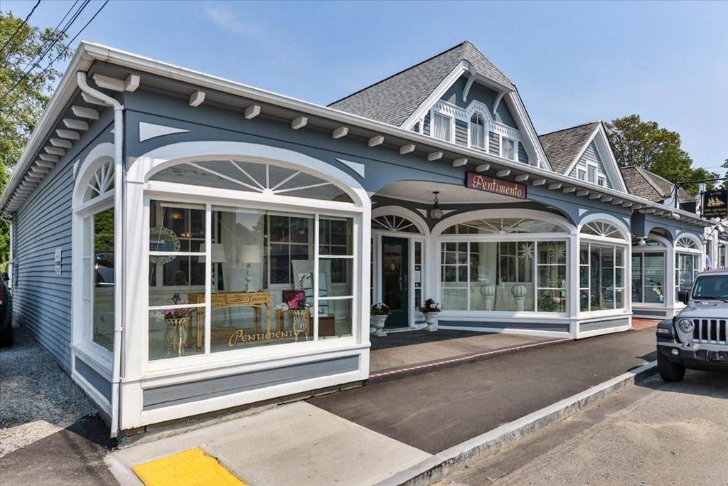 584 Main St - Photo 1