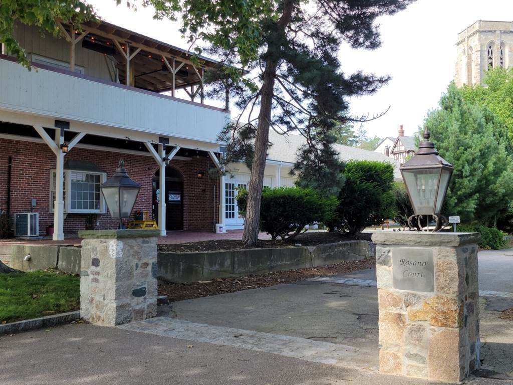 5 Stagecoach Way - Photo 1