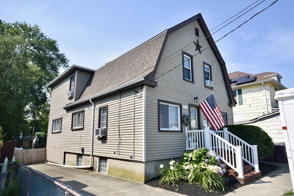 104 Main St - Photo 1