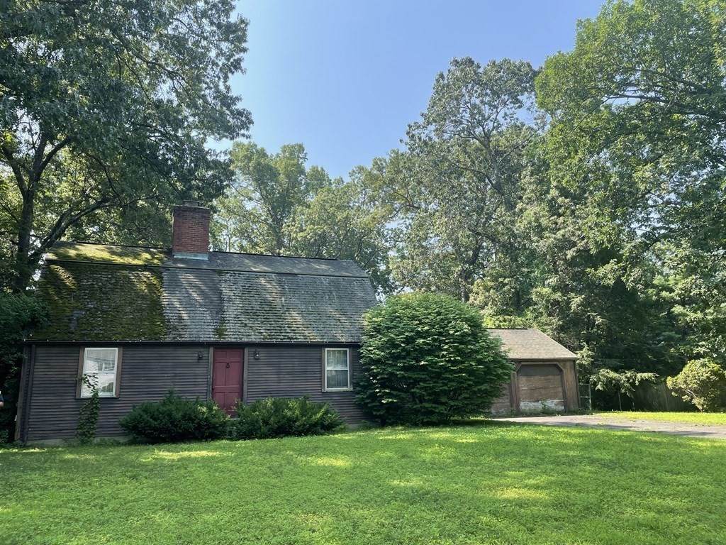 54 Ridgecrest Dr - Photo 1