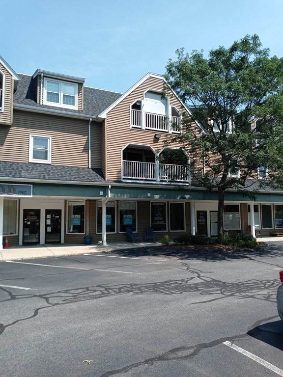 996 East Street - Photo 1