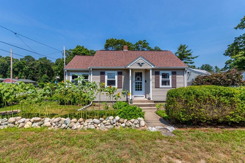 17 Weston Ave - Photo 1
