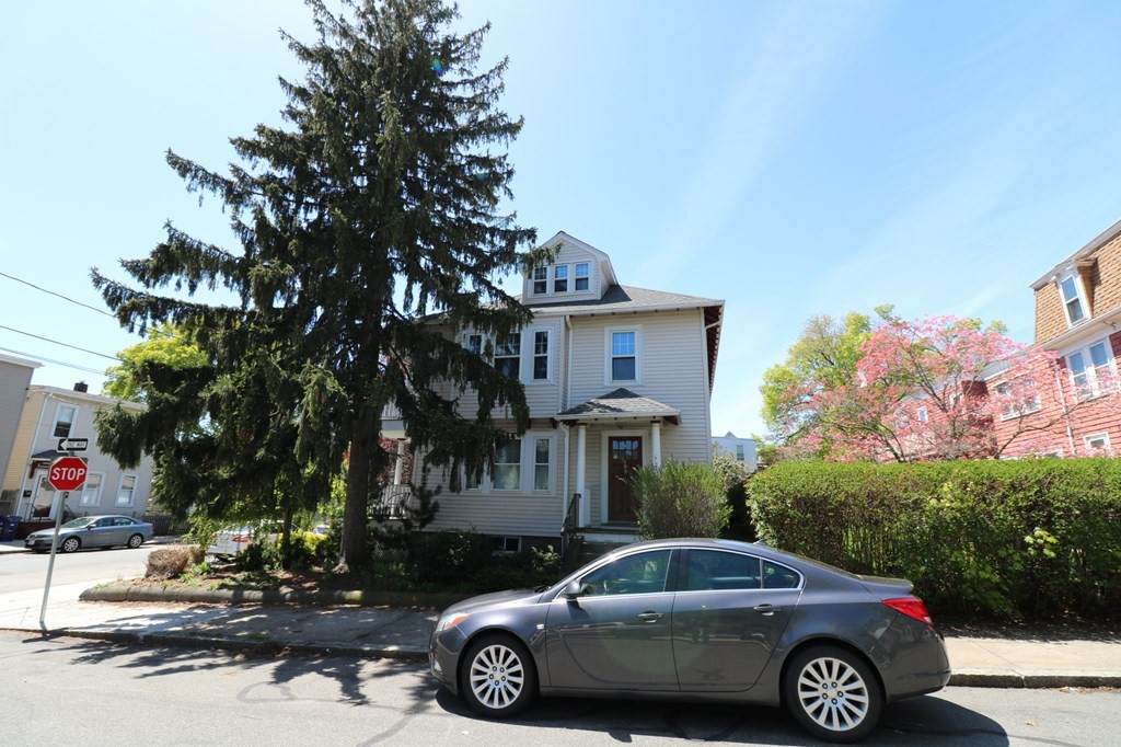 189 Wordsworth St - Photo 1