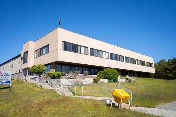 71 Armstrong Rd - Photo 1