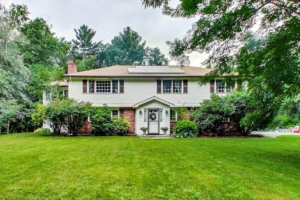 47 Wildwood Dr - Photo 1
