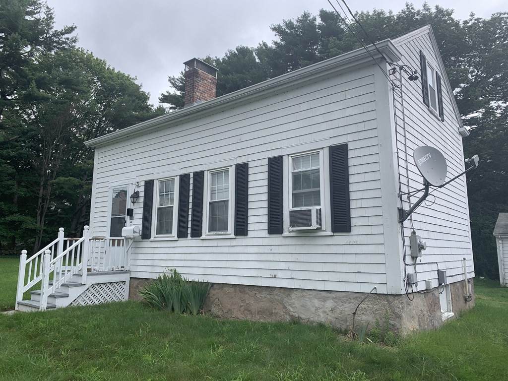 31 Willow St - Photo 1