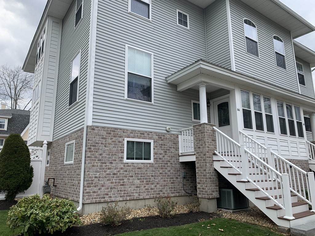 66 Madison St - Photo 1