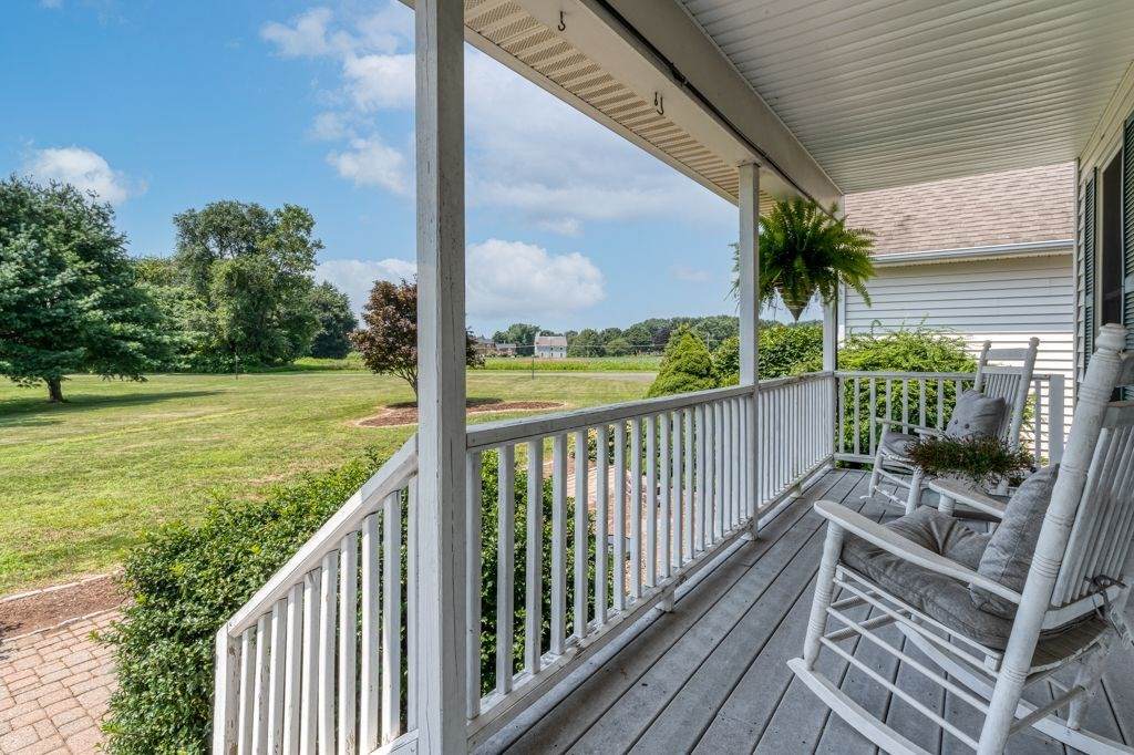 139 Melrose Road - Photo 1