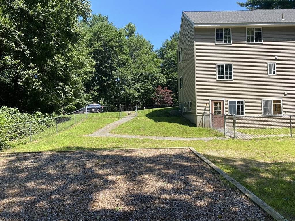 5 Breakneck Hill Rd - Photo 1