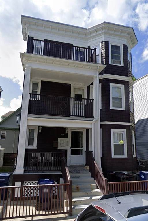 92 King - Photo 1