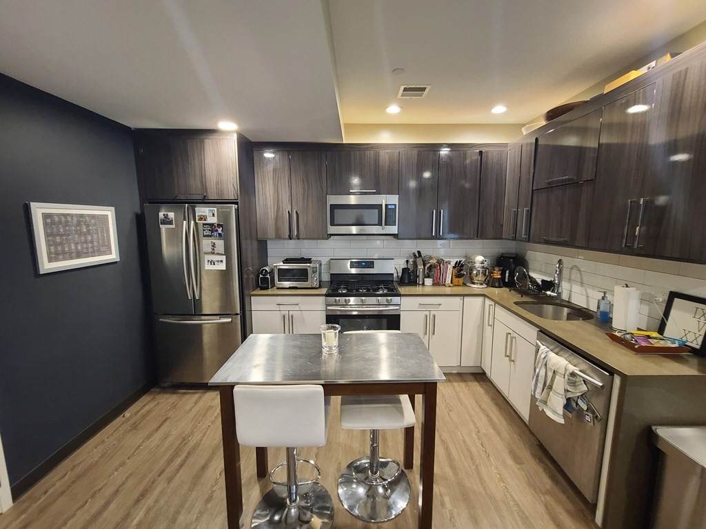 16 Preble St - Photo 1