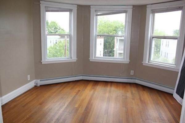 301-303 Boston Ave - Photo 1
