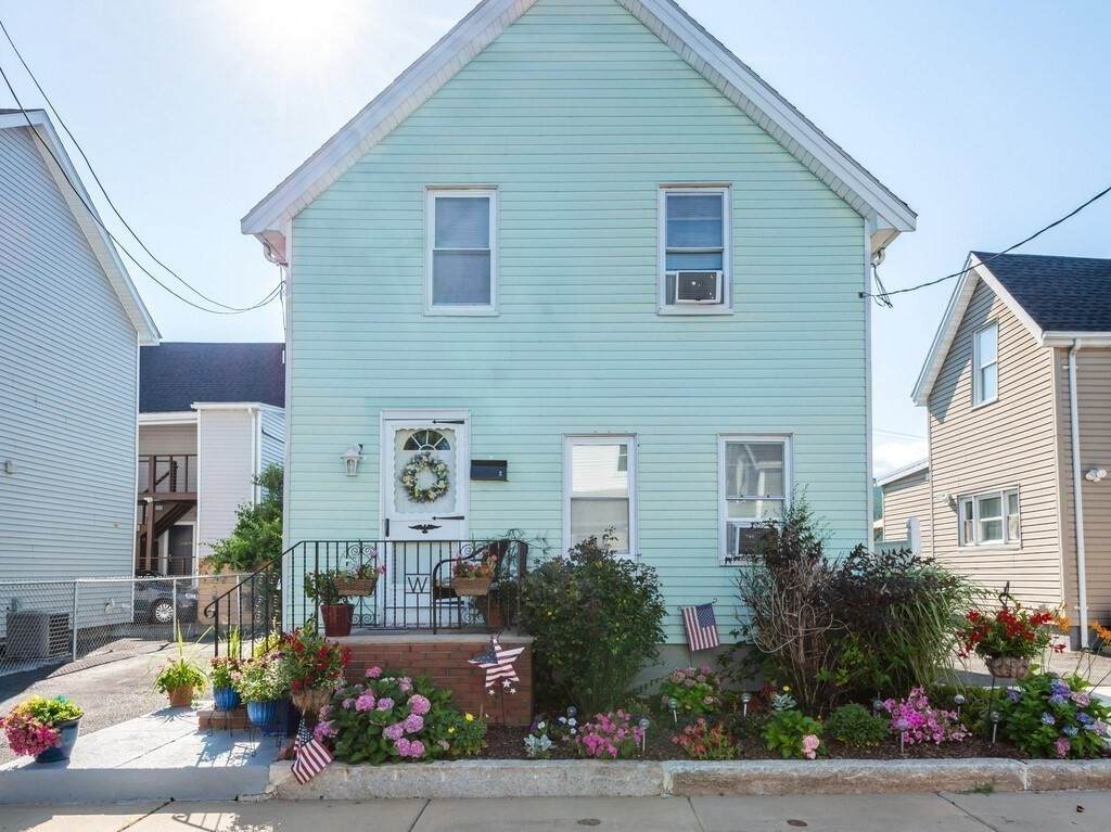 2 Hadley Ct - Photo 1
