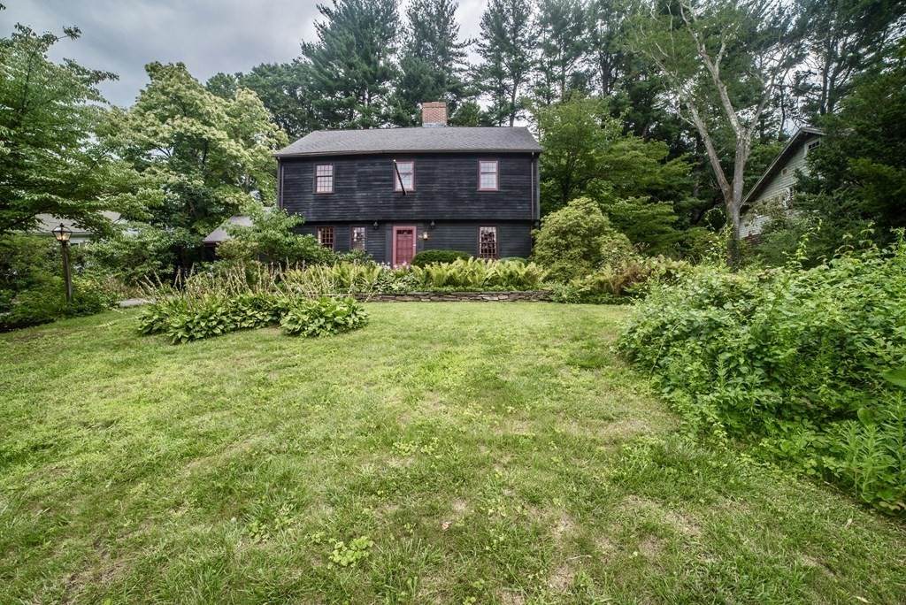 86 Dana St - Photo 1