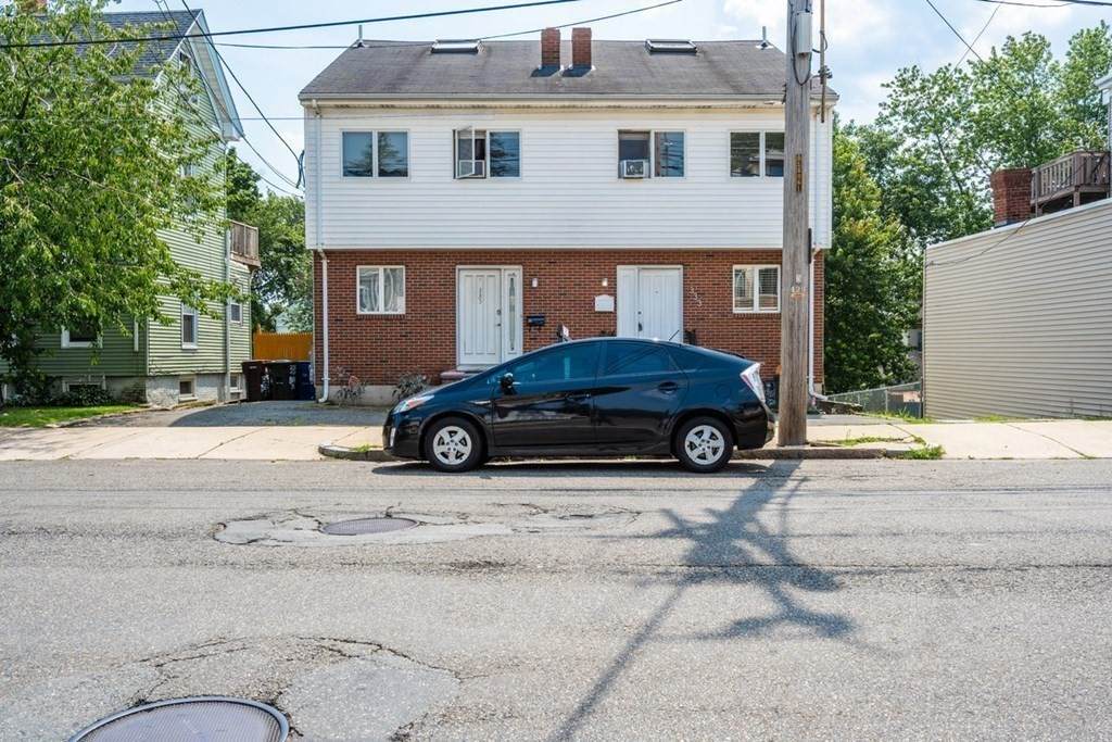 335 Beach St - Photo 1