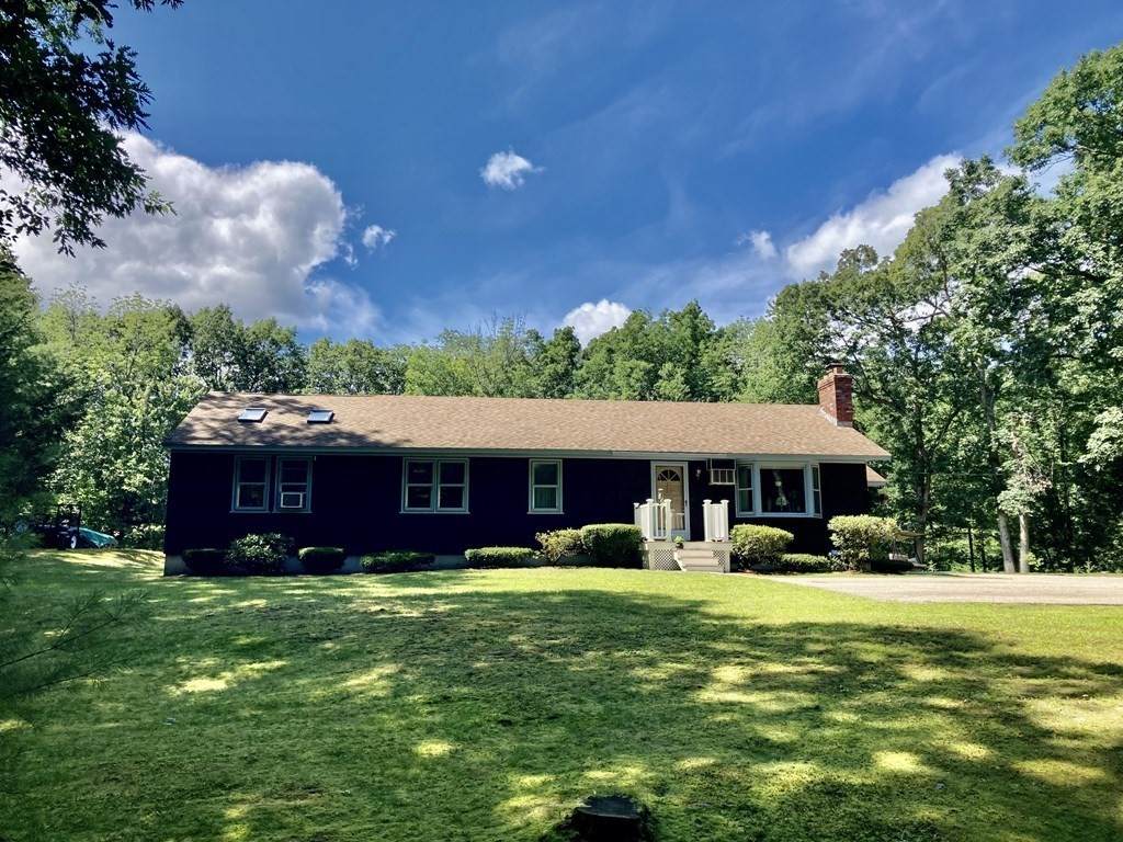 1731 Wachusett St - Photo 1