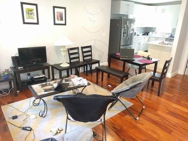 64 Winchester St - Photo 1