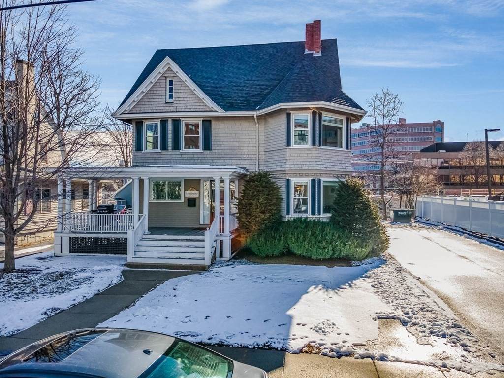 17 Whitney Road - Photo 1
