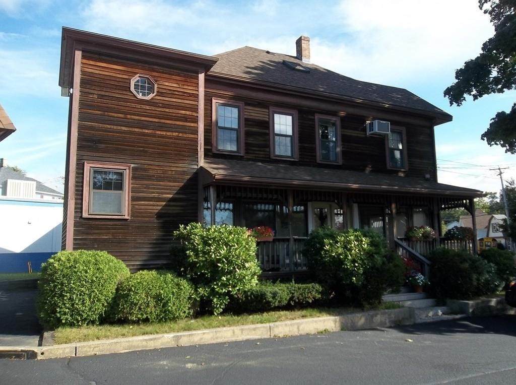 743 Main Street - Photo 1