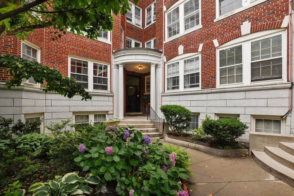 41 Bowdoin St - Photo 1