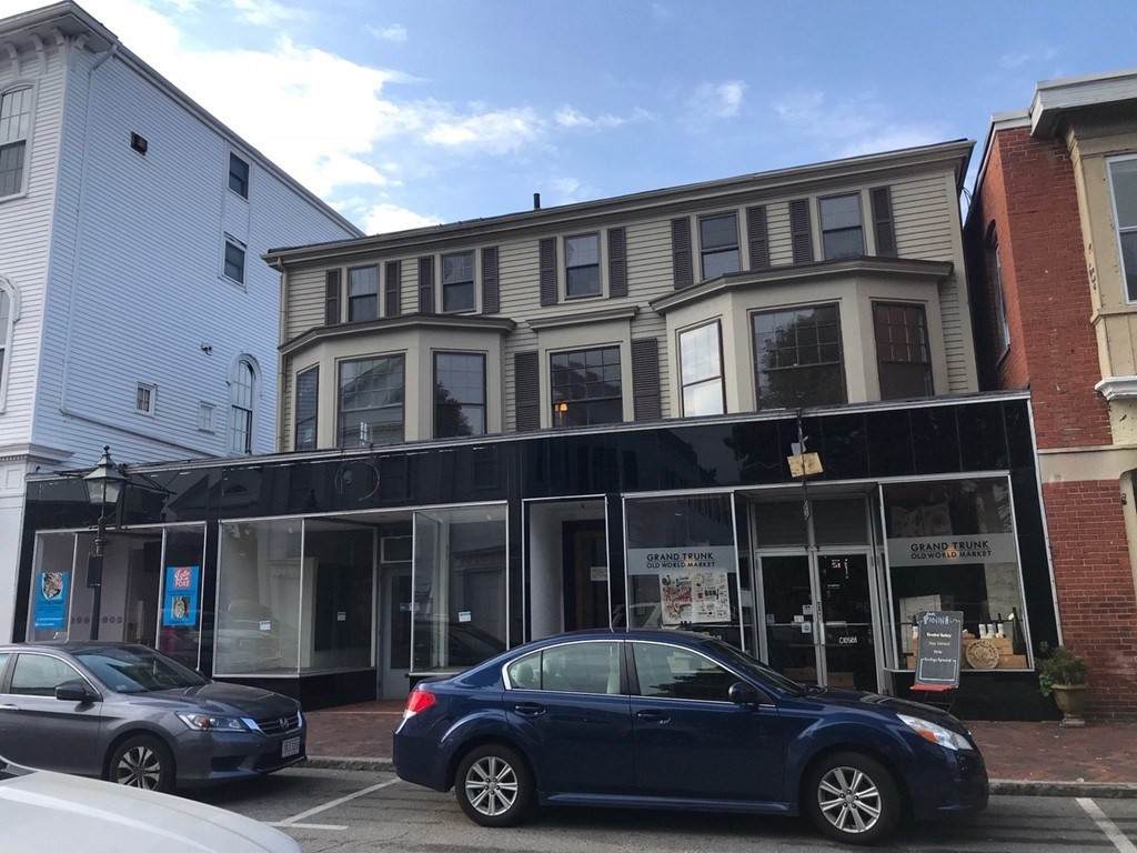 53 Pleasant St - Photo 1