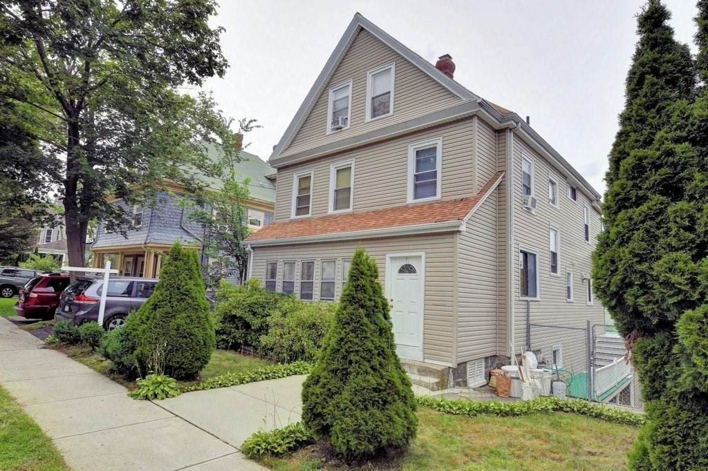 71 Lincoln Ave - Photo 1