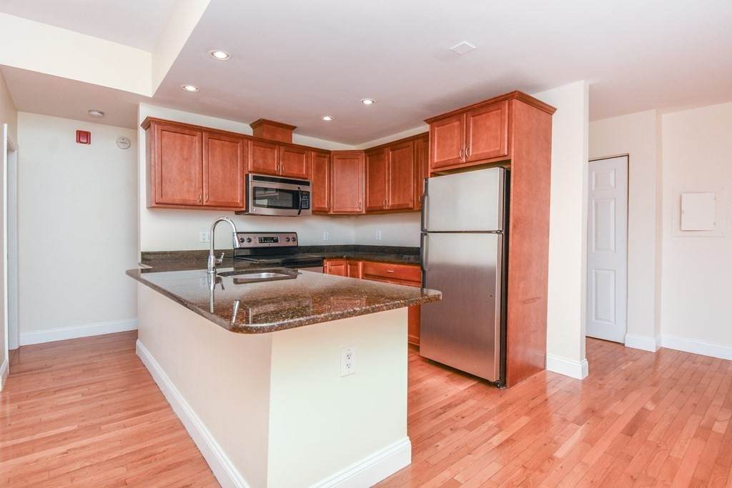 20 Daniels St - Photo 1