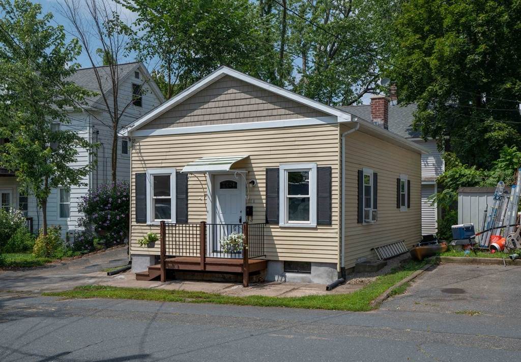 33A Maine Ave - Photo 1