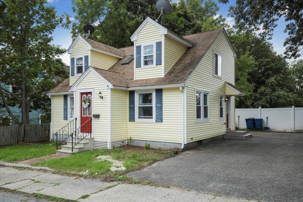 20 Johnston Ave - Photo 1