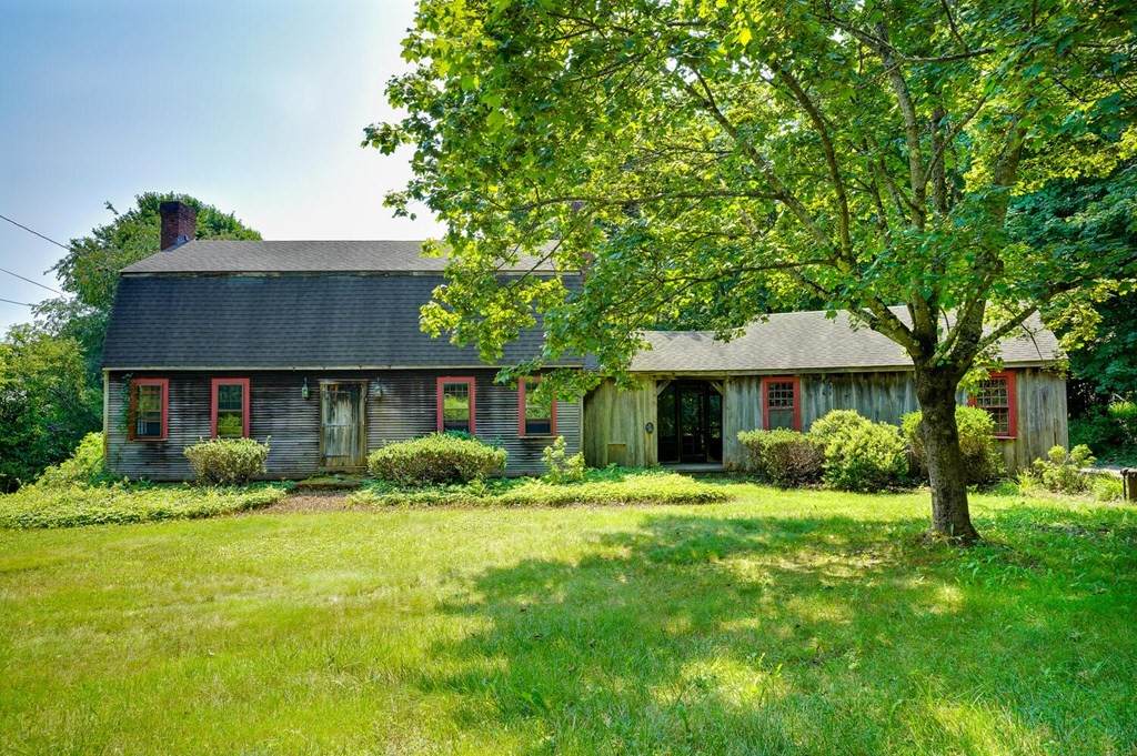 122 Wattaquadock Hill Rd - Photo 1