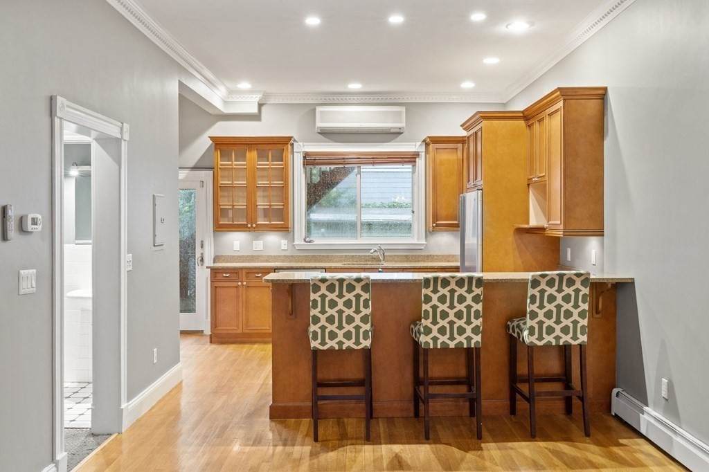 17 Thomas Park - Photo 1
