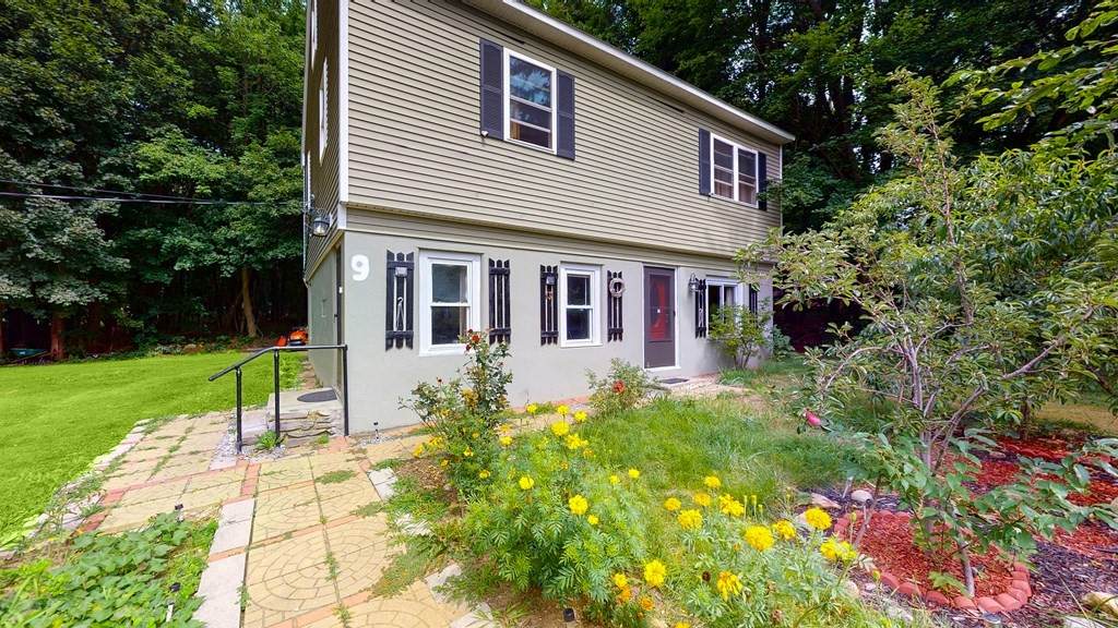 9 Davidson Rd - Photo 1