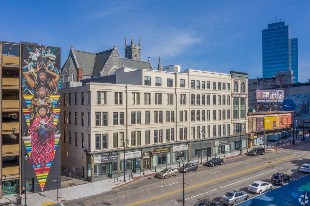 542 Main St - Photo 1