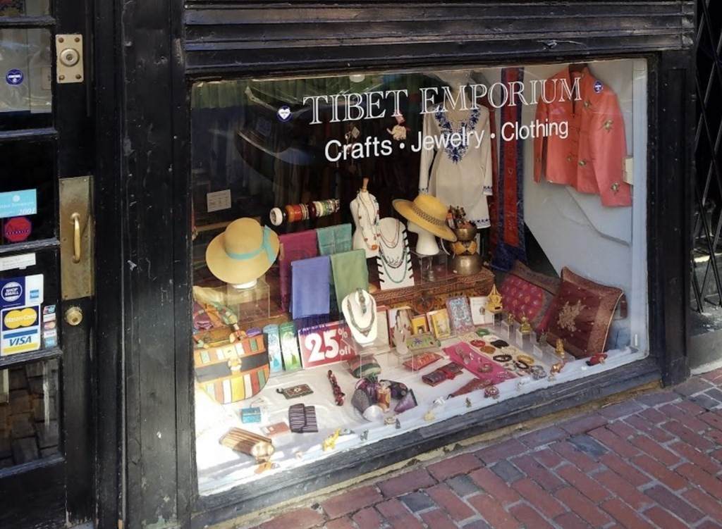 103 Charles Street - Photo 1