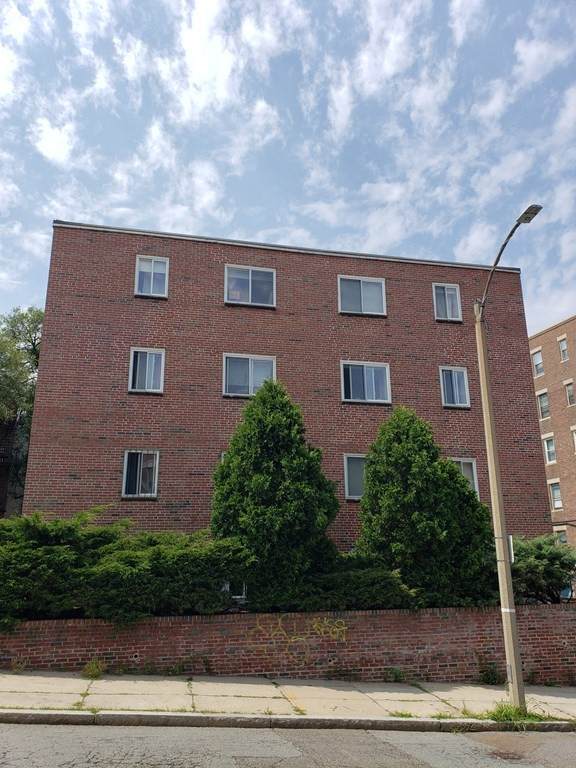 10 Scottfield - Photo 1