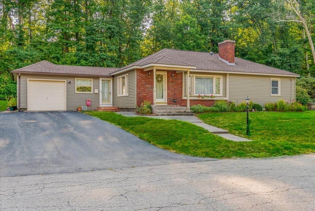 6 Harvard Drive - Photo 1