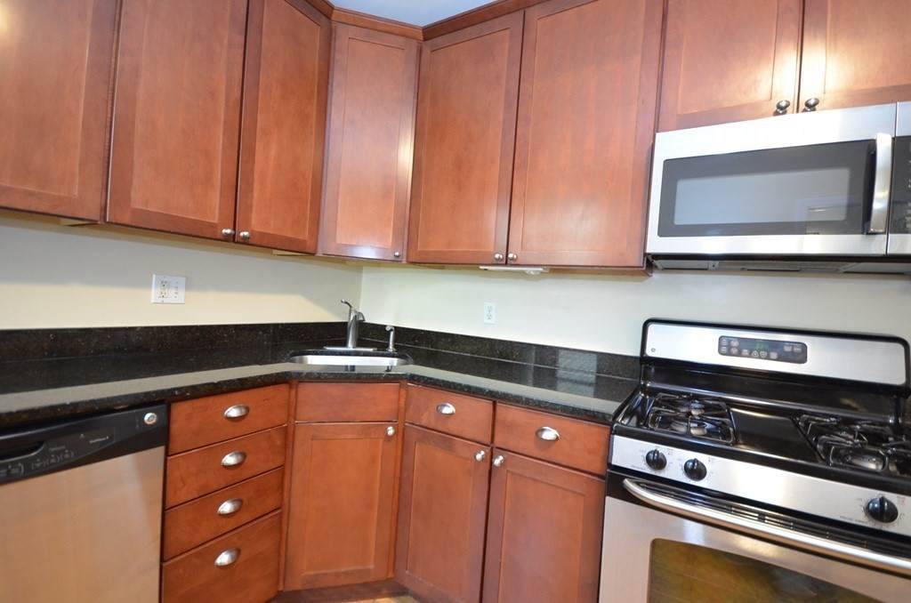 40 Rockview Street - Photo 1
